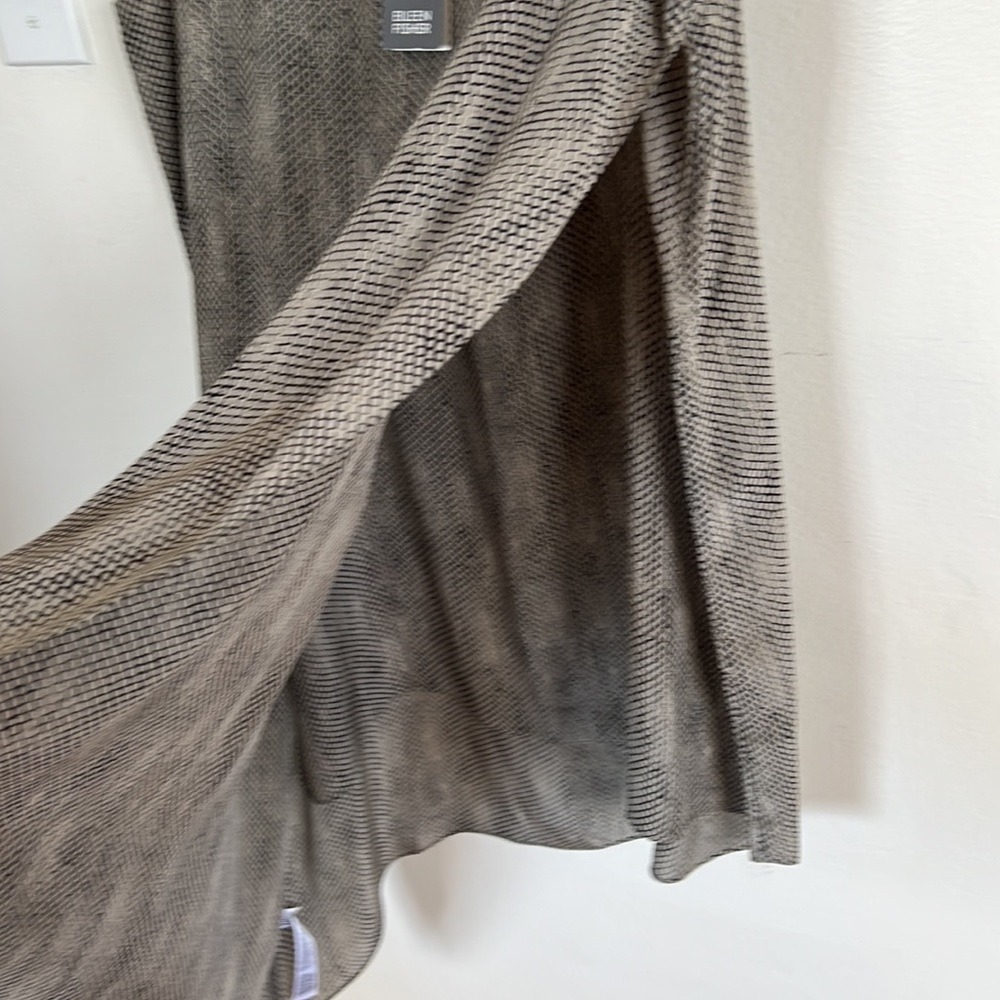EILEEN FISHER STONE SILK CREPE DE CHINE CHAINETTE ASYMMETRIC TANK SET SIZE M NWT - Picture 6 of 12